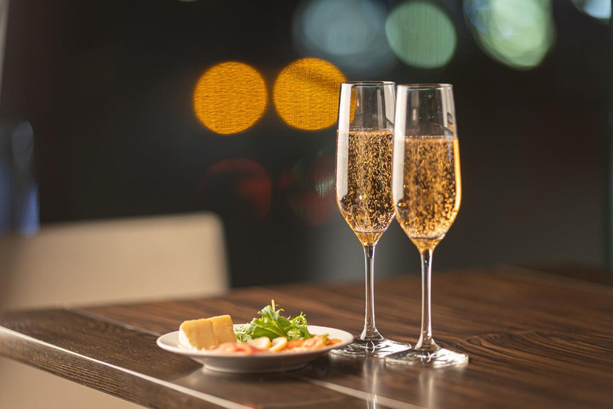 酒店 Ana Crowne Plaza Fukuoka By Ihg 4*